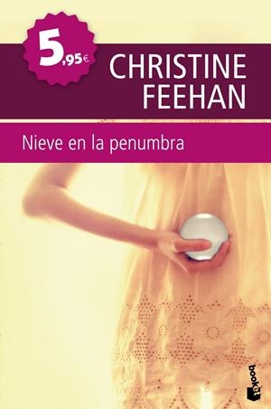 NIEVE EN LA PENUMBRA | 9788408111450 | FEEHAN, CHRISTINE | Llibreria Drac - Llibreria d'Olot | Comprar llibres en català i castellà online