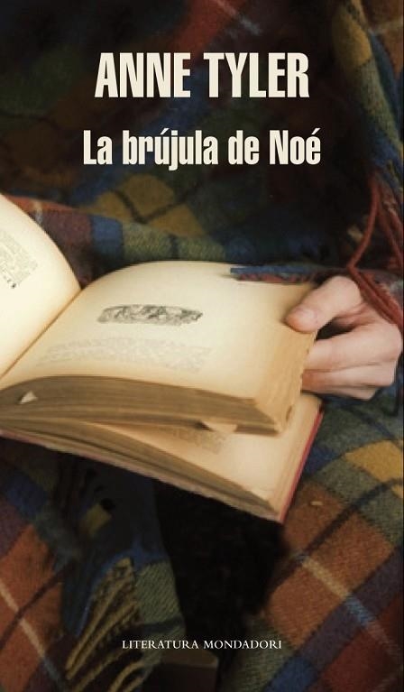 BRUJULA DE NOE, LA | 9788439722212 | TYLER, ANNE | Llibreria Drac - Librería de Olot | Comprar libros en catalán y castellano online