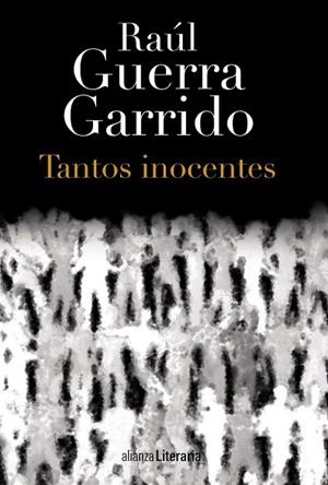 TANTOS INOCENTES | 9788420699455 | GUERRA GARRIDO, RAÚL | Llibreria Drac - Librería de Olot | Comprar libros en catalán y castellano online