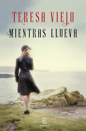 MIENTRAS LLUEVA | 9788467044720 | VIEJO, TERESA | Llibreria Drac - Llibreria d'Olot | Comprar llibres en català i castellà online