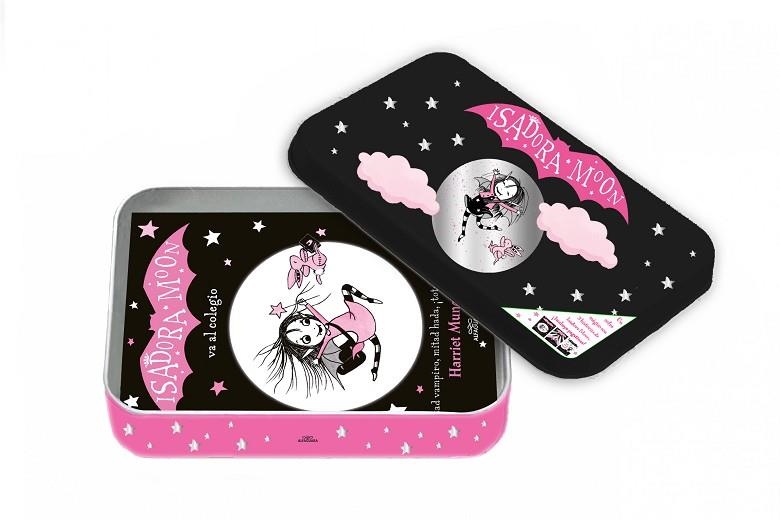 ISADORA MOON. ¡UN MÁGICO COFRE LLENO DE LIBROS Y PURPURINA! (ISADORA MOON) | 9788419366122 | MUNCASTER, HARRIET | Llibreria Drac - Llibreria d'Olot | Comprar llibres en català i castellà online